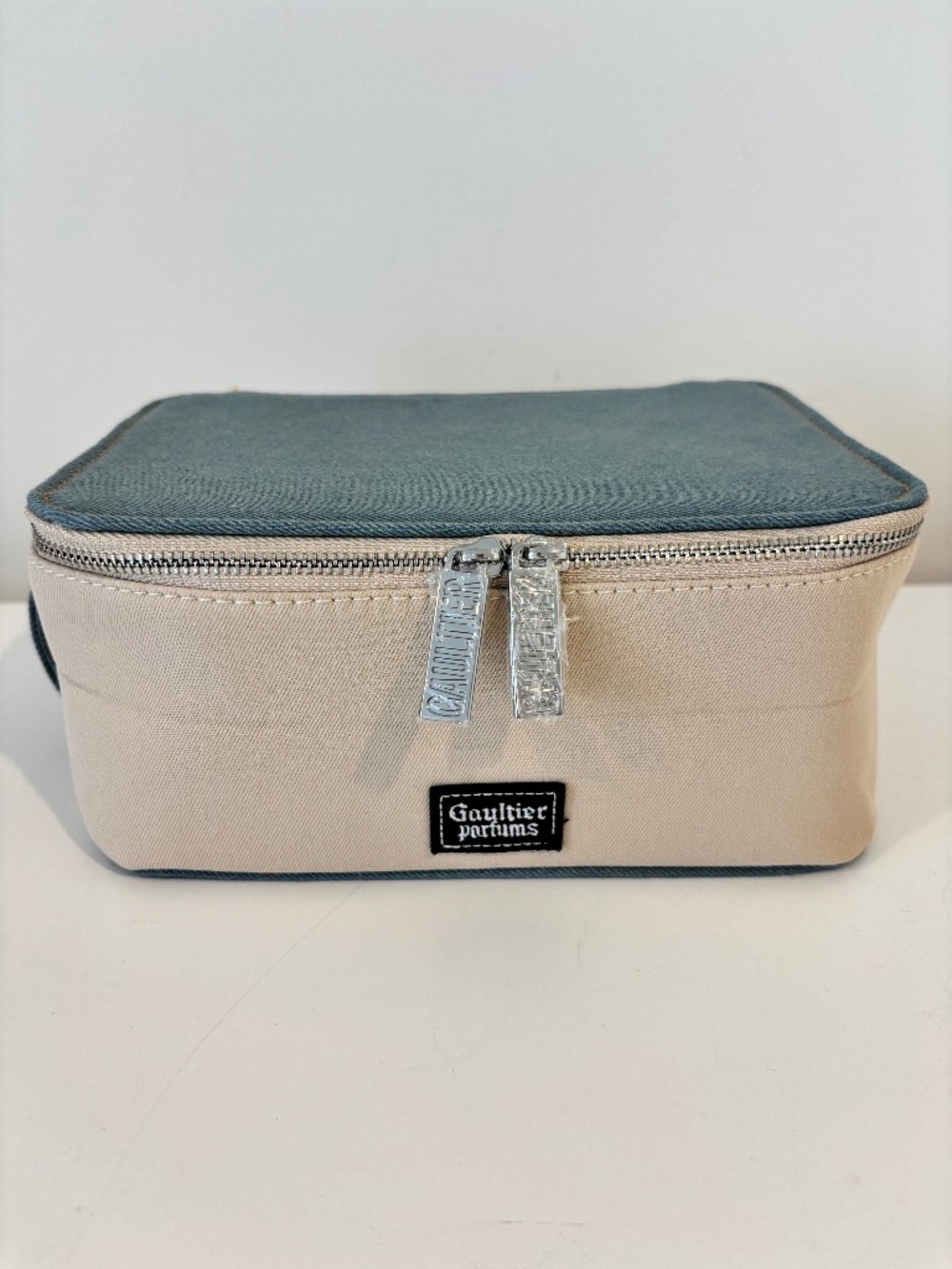 JEAN PAUL GAULTIER make up bag cosmetic case DOP bag dual zipper cream blue NEW